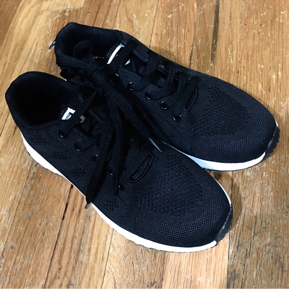 2 for $15 Party Host Appreciationšš¹HPx8š¹Breezy Breathable Running Sneakers - Picture 4 of 6